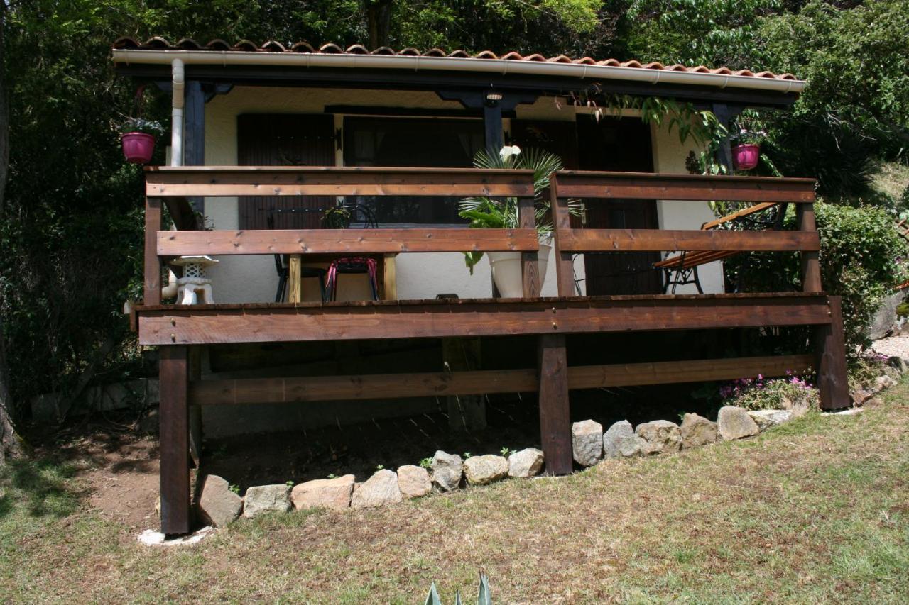 The Petite Chalet Chambre D'Hotes L'Isle-Jourdain  Exterior photo